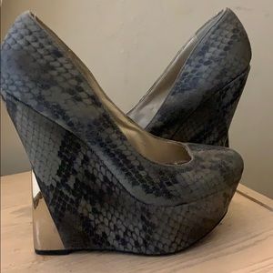 Snake print platforms